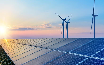 太陽能和風(fēng)能設(shè)備的焊接革新：點焊技術(shù)的機遇與挑戰(zhàn)